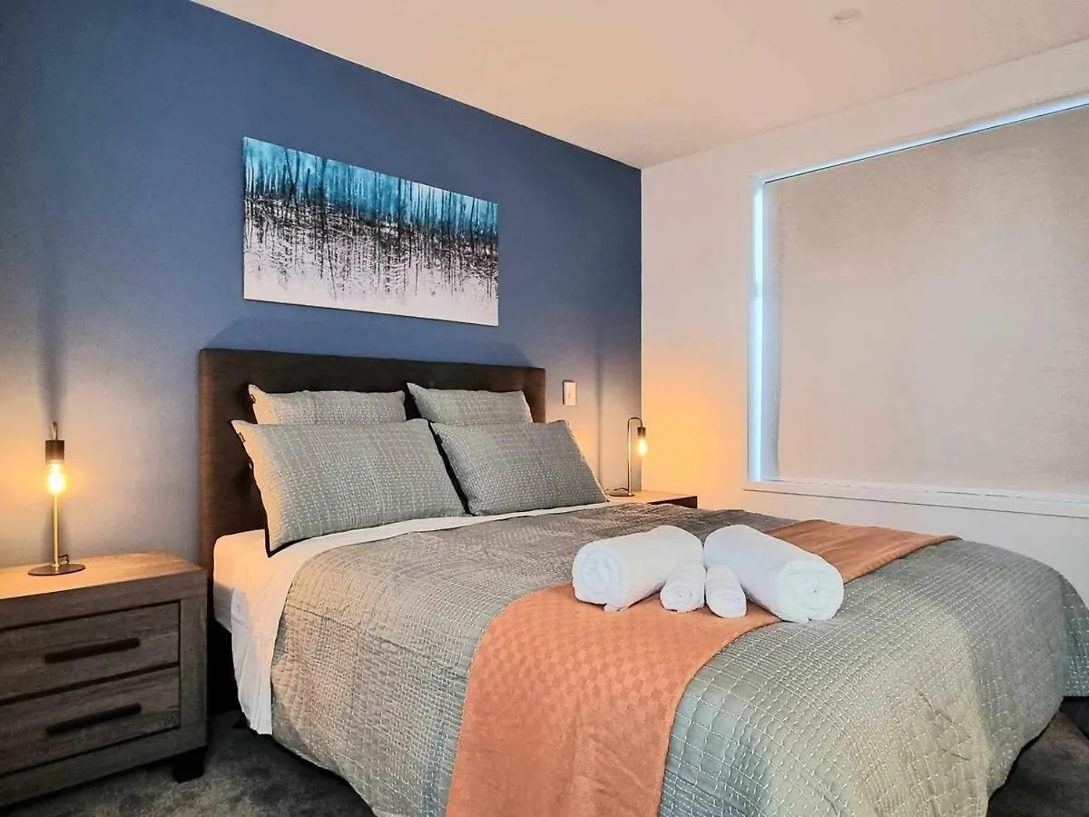 Elegant Cbd Apartment Christchurch