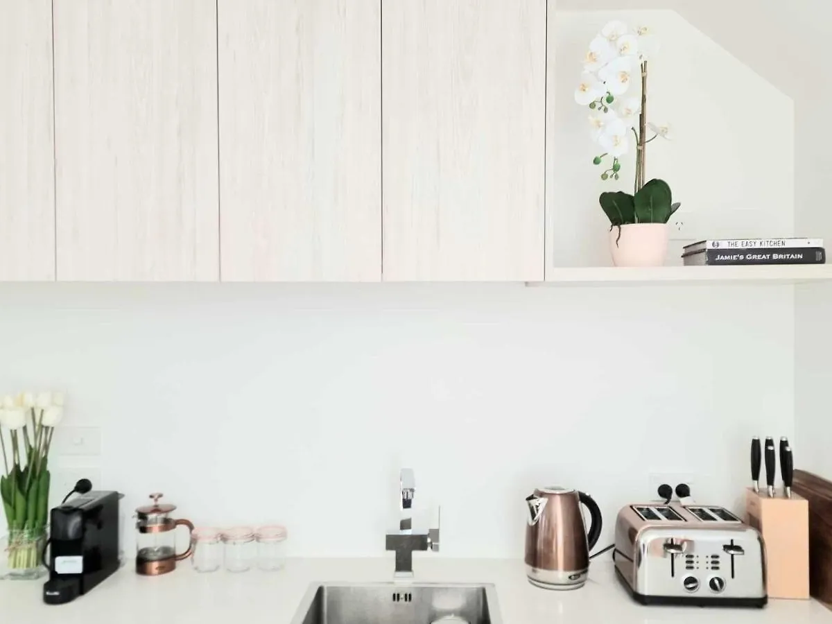 Elegant Cbd Apartment 基督城 0*,  新西兰